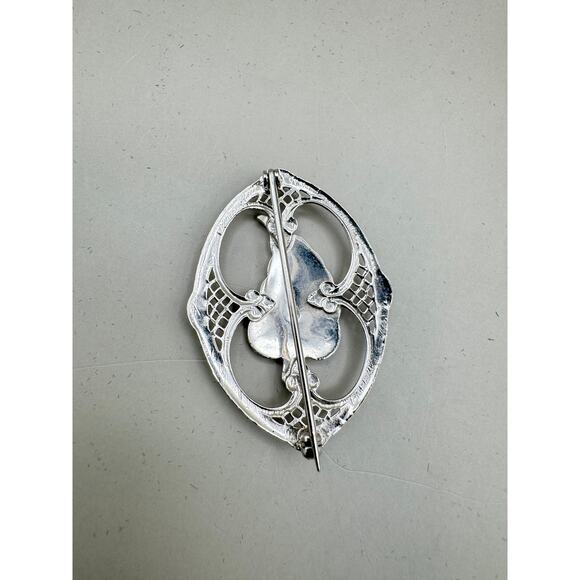 Vintage Sterling Silver Filigree Marcasite Leaf Brooch Pin - Picture 3 of 6